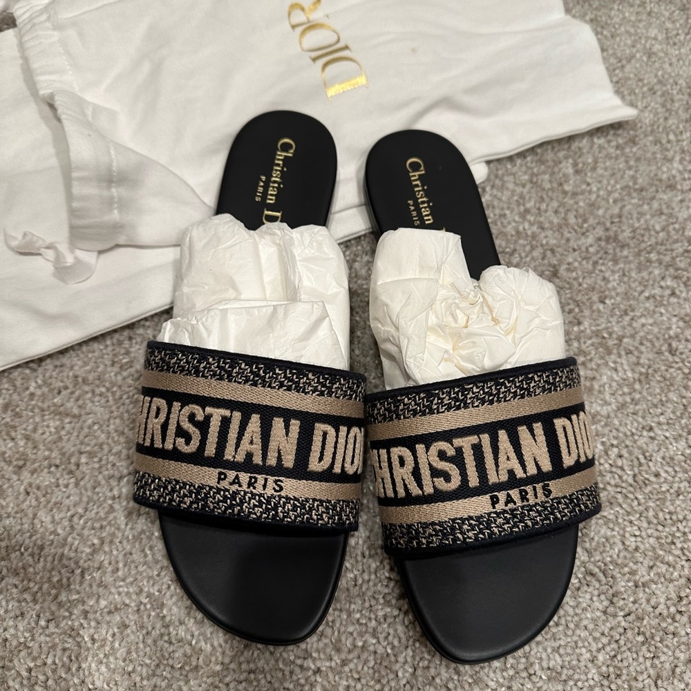 Dior dway 39.5 brand new